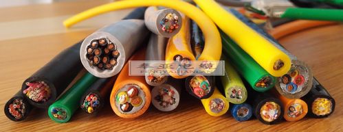 厂家直销 TÜV/UL 认证太阳能光伏专用电缆 XLPE 光伏接线盒电缆与电线选购指南